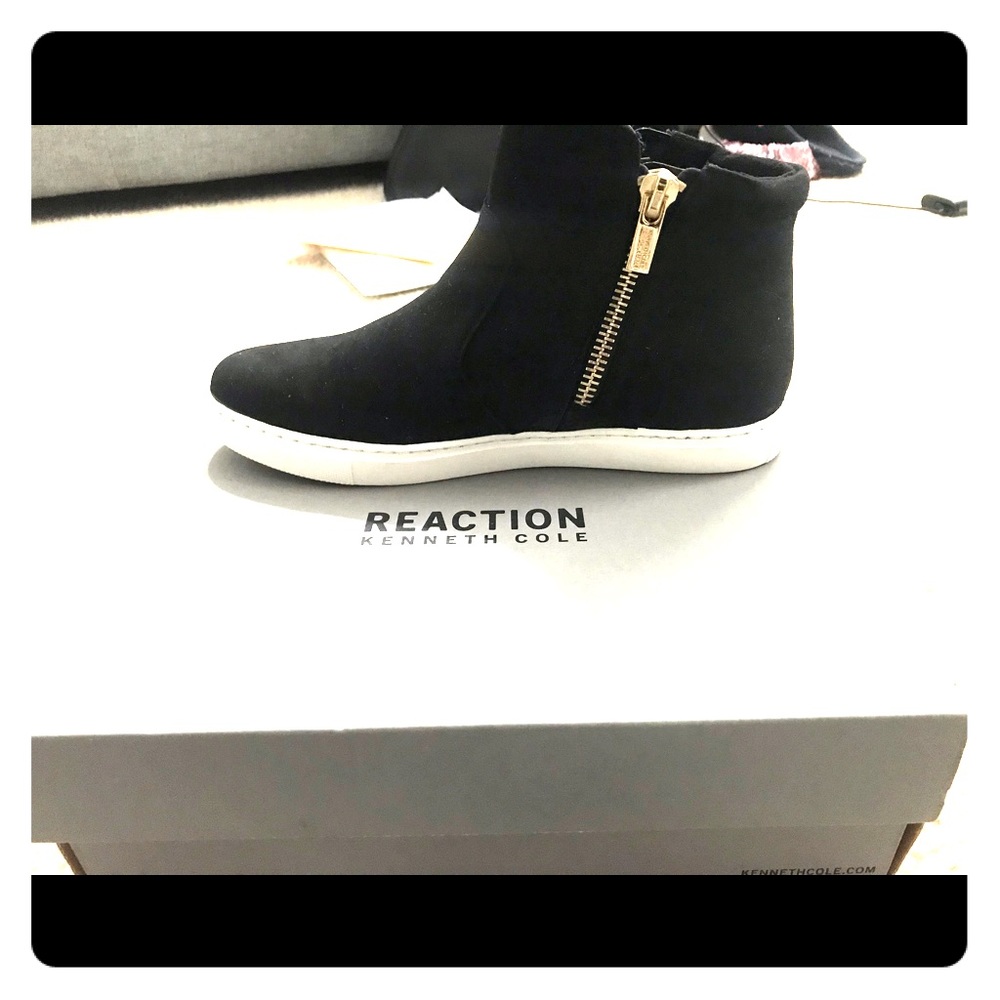 Kenneth Cole Reaction Sneakers